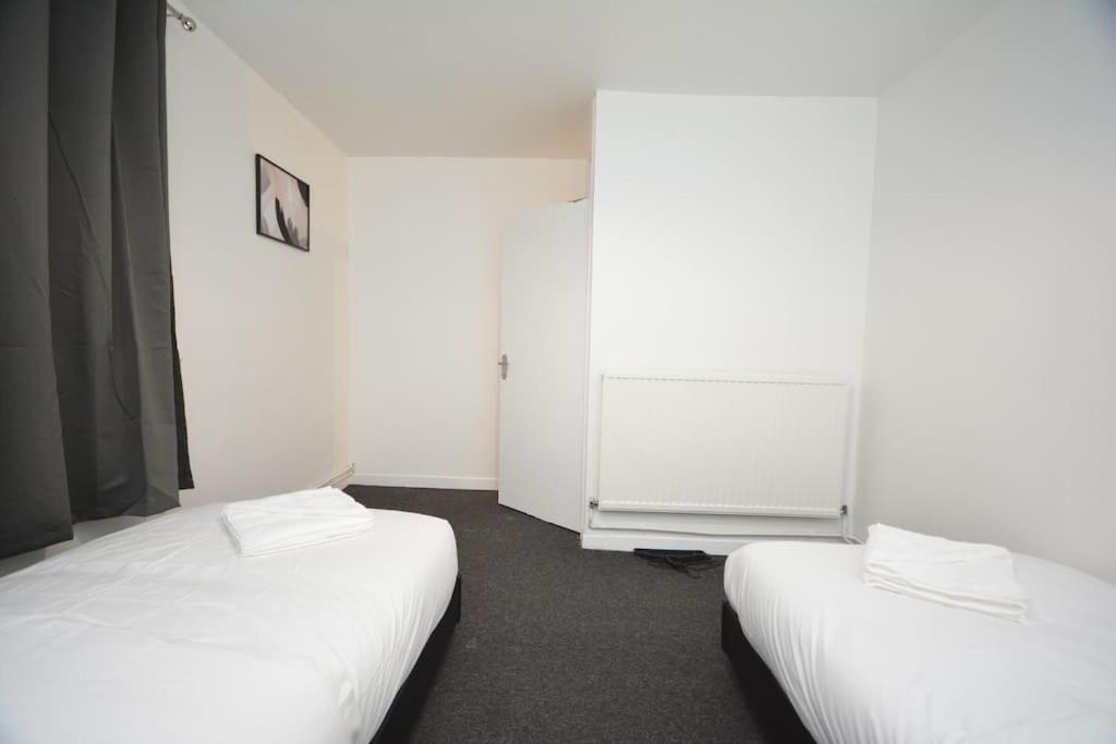London Zone2 Classic 3 Bedroom ภายนอก รูปภาพ