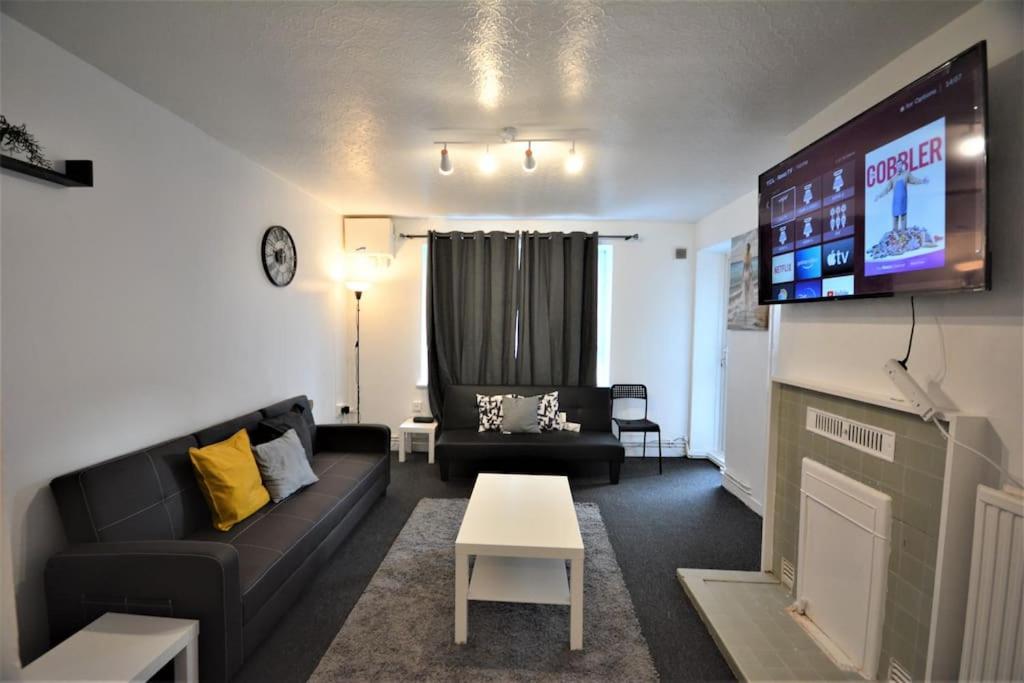 London Zone2 Classic 3 Bedroom ภายนอก รูปภาพ